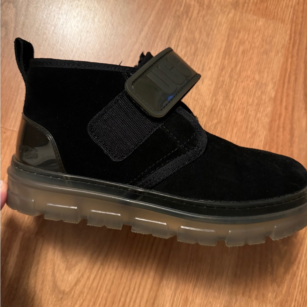 Ugg neumel clear bottom black suede boots